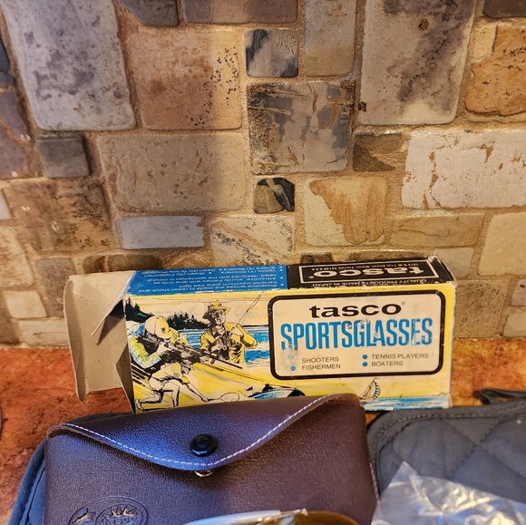 Tasco Glasses - Picture 2 of 5